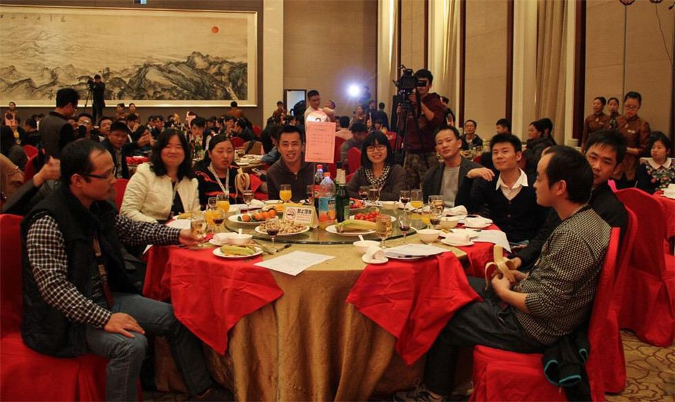 2015,我們來(lái)了——MiLi春晚第2圖