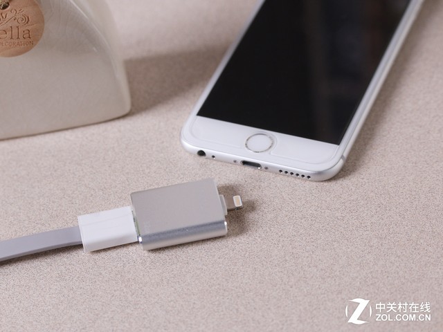 蘋果安卓都能用 MiLi多合一優(yōu)盤